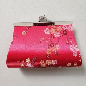 Vintage Silk Kisslock Coin Purse - RED FLORAL